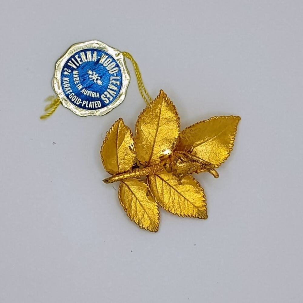 Vtg 24kt Gold Dipped Leaf Brooch Pin Austria